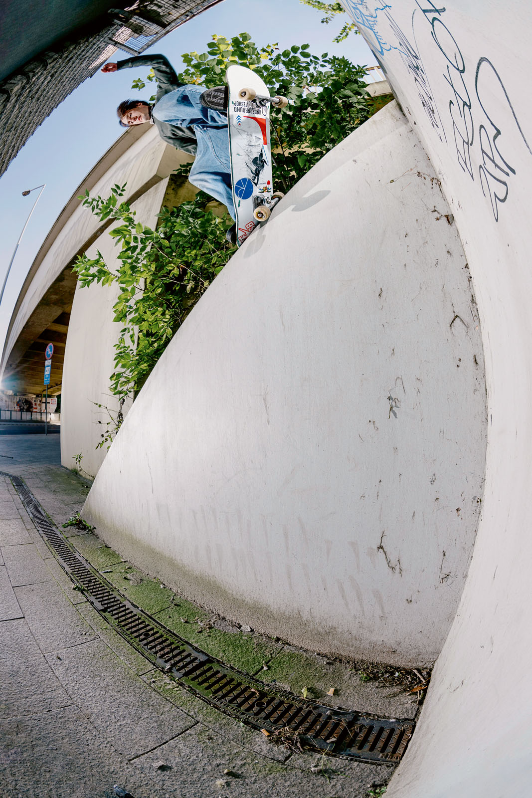 Andrzej Palenica – Bad Neighbor full part oraz wywiad we FREE SKATE MAG issue 66